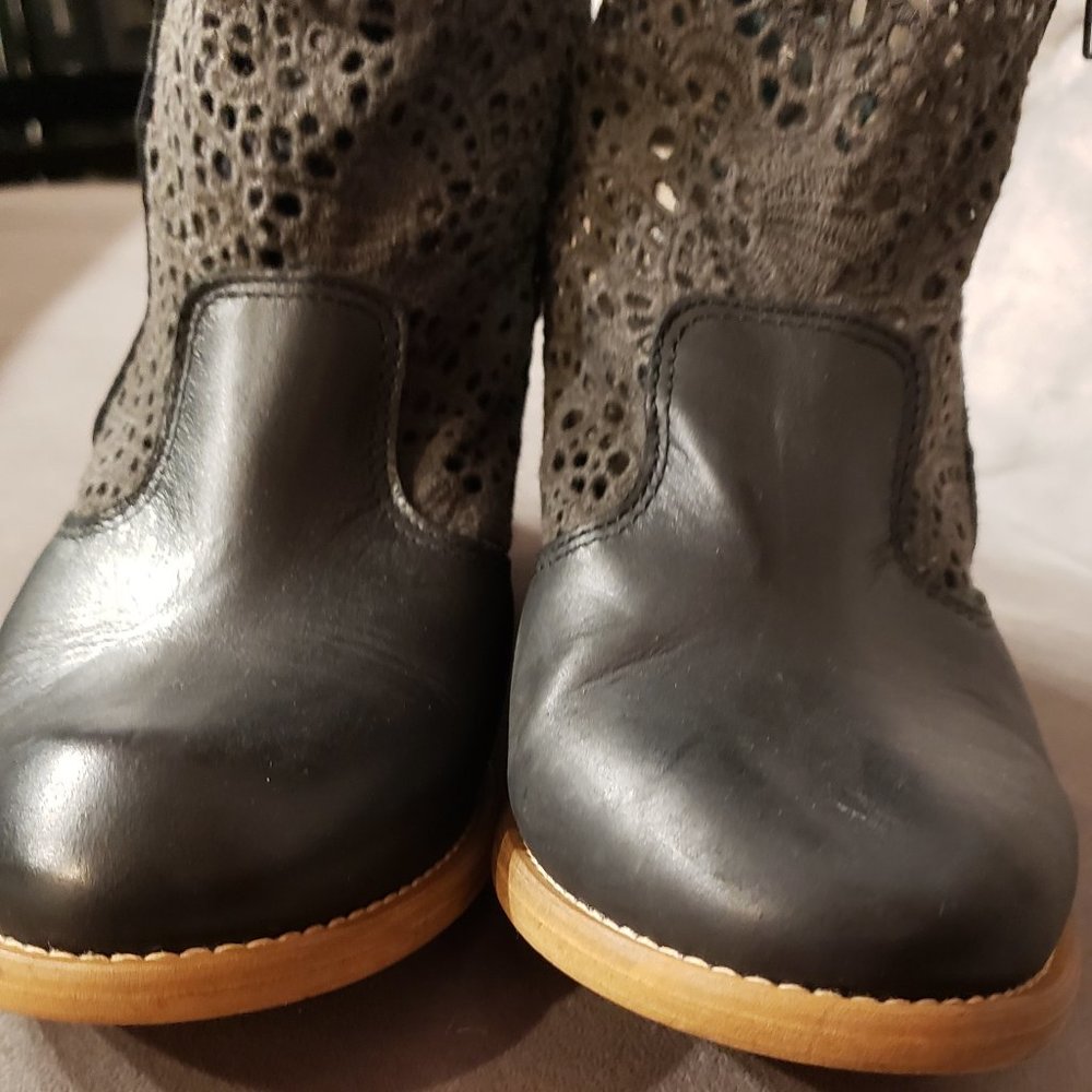Musse & Cloud Ainhoa Leather Ankle Boot  Bk /Gy  Size EU38 US 7 Made in Spain